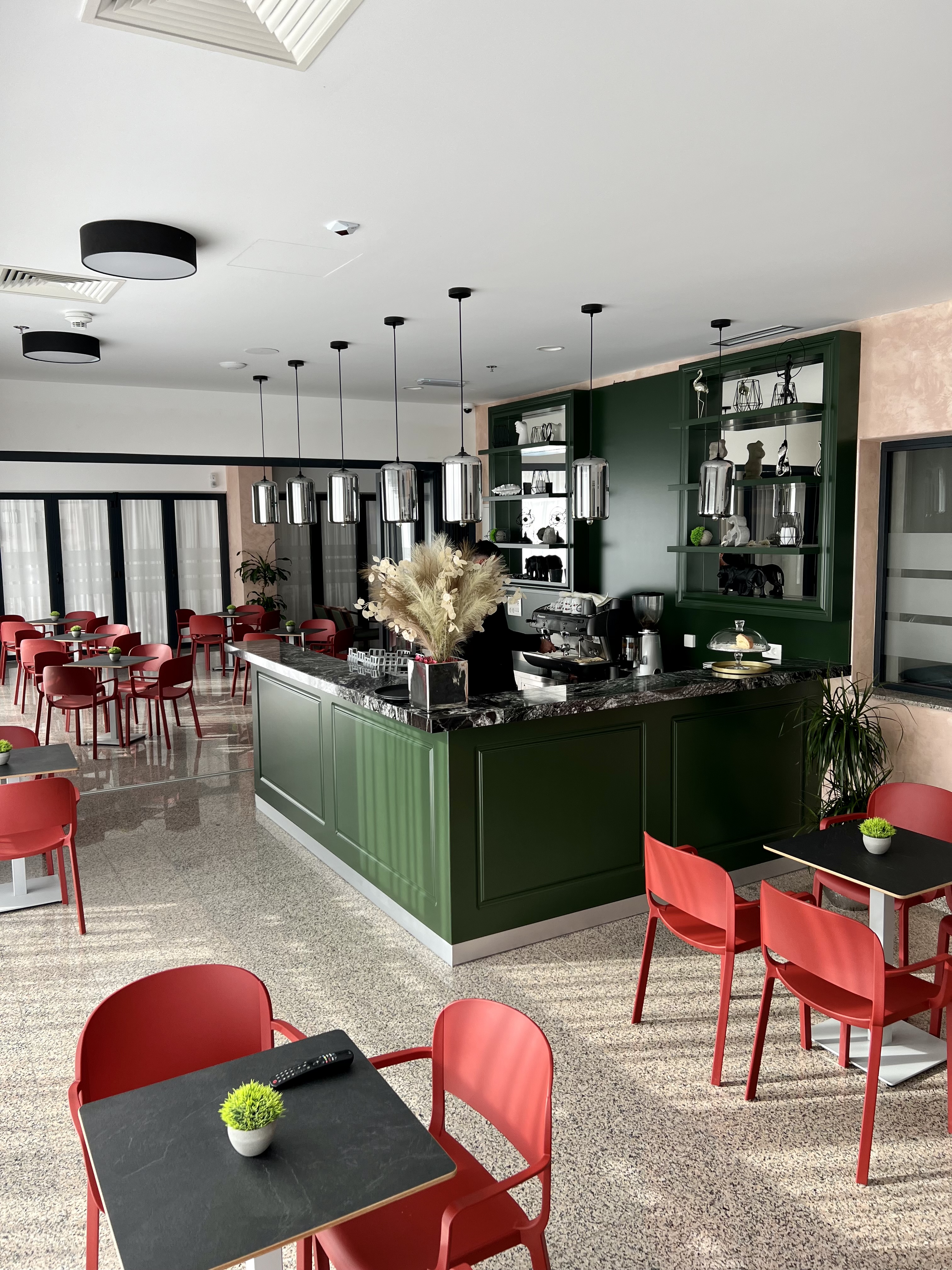 SNACK BAR - CAFE (KAFIĆ)